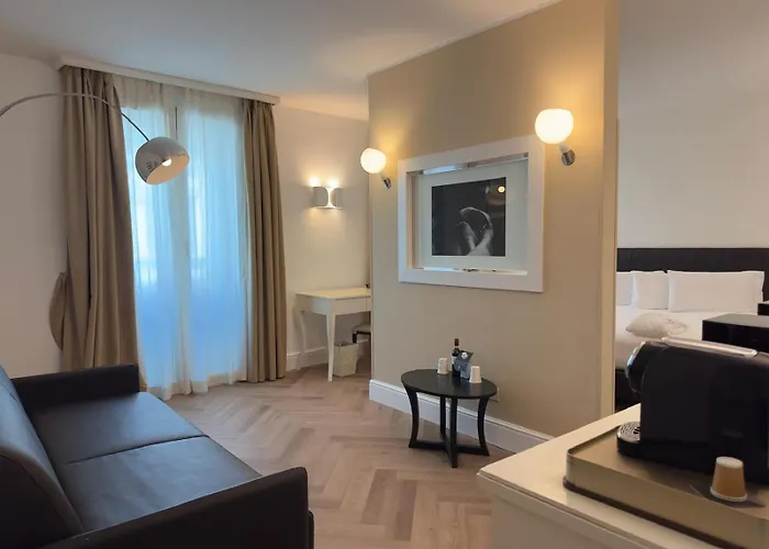 Maison Milano | UNA Esperienze